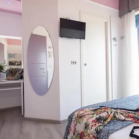 Hotel Eliseo 3*